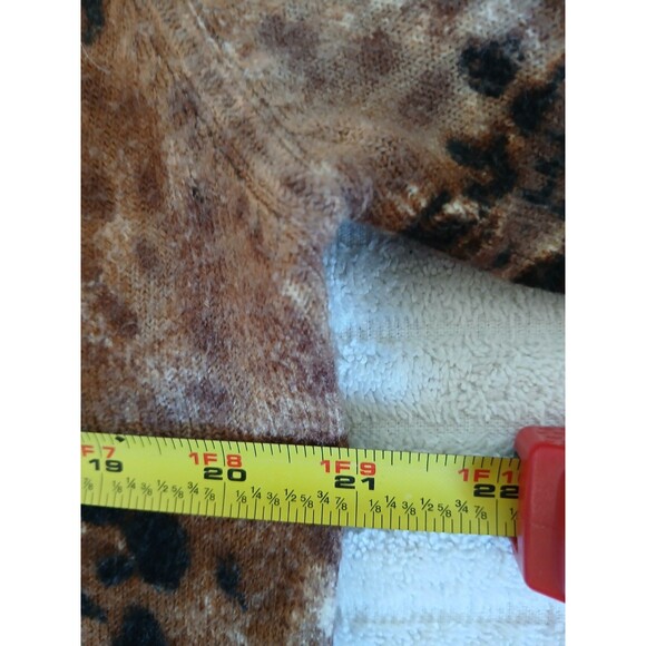 Cathy Daniels Womens Top  Sweater 100%Cashmere Large Animal Print Pullover - Picture 10 of 13